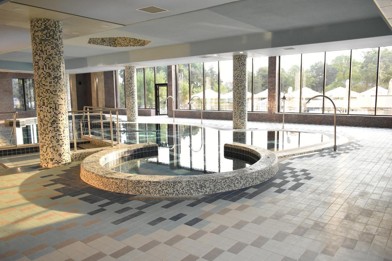 Hotel President Spa Băile Felix Exteriör bild